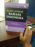 Kamus Lengkap Bahasa Indonesia Dilengkapi Dengan Ejaan Yang Disempurnakan